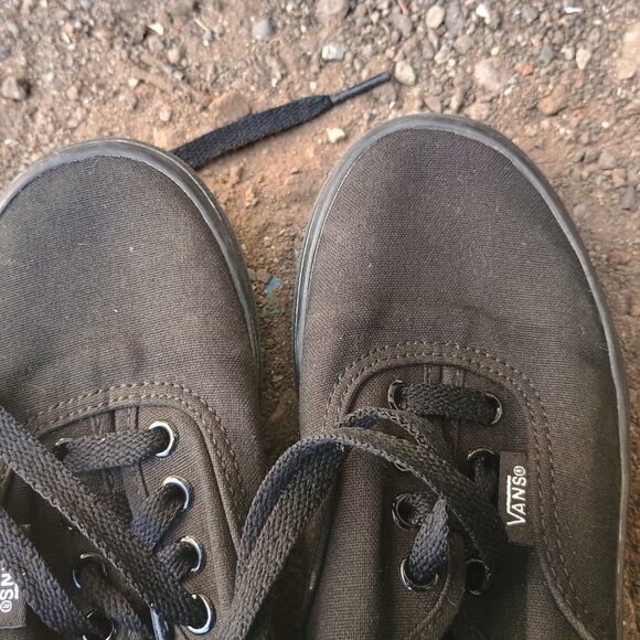 Kids black vans shoes size 2 - Picture 3 of 11